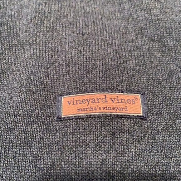 Blue fleece vineyard vines women’s vest - Picture 3 of 6